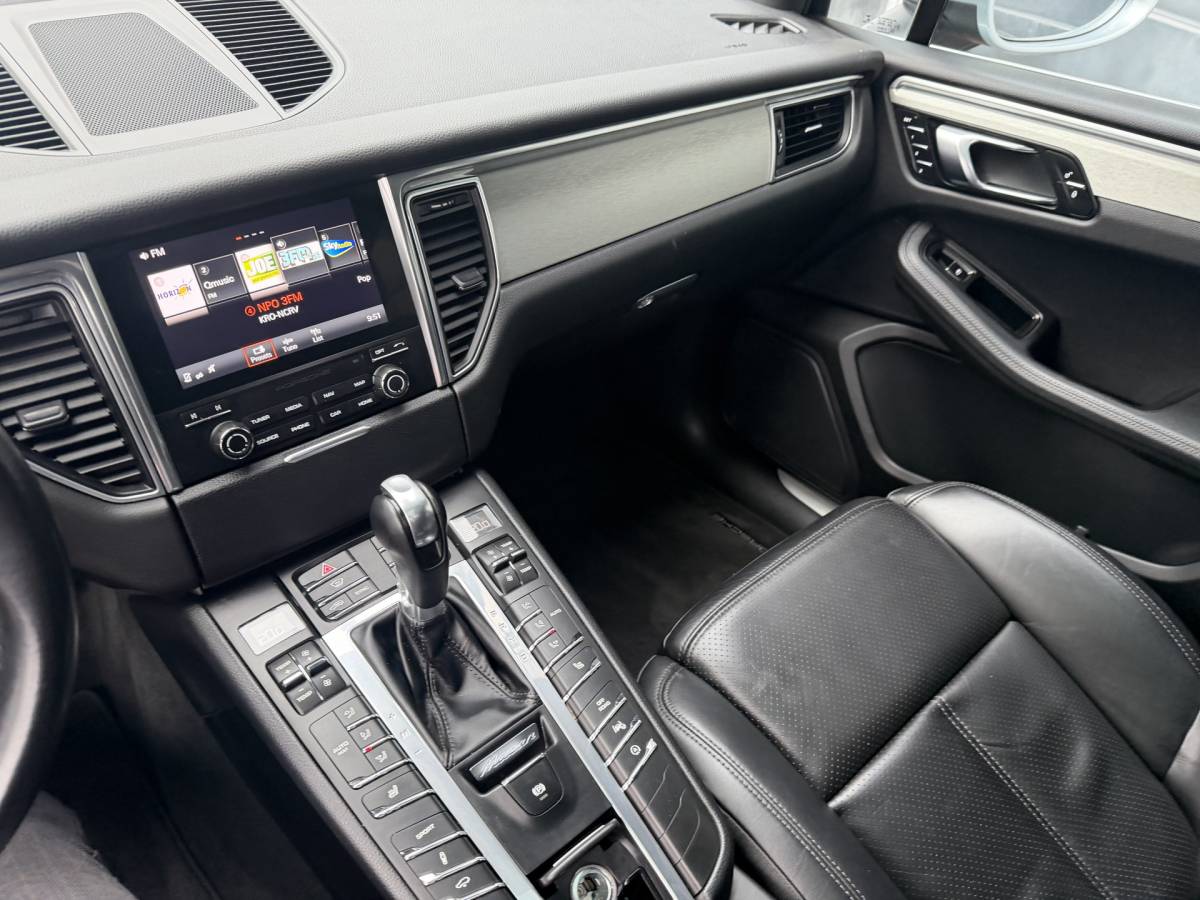 Porsche Macan Porsche Macan 3.0 S | Luchtvering | Pano | Memory | PDLS |  06-2017 125.313 KM