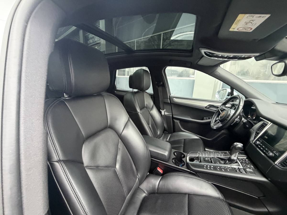 Porsche Macan Porsche Macan 3.0 S | Luchtvering | Pano | Memory | PDLS |  06-2017 125.313 KM