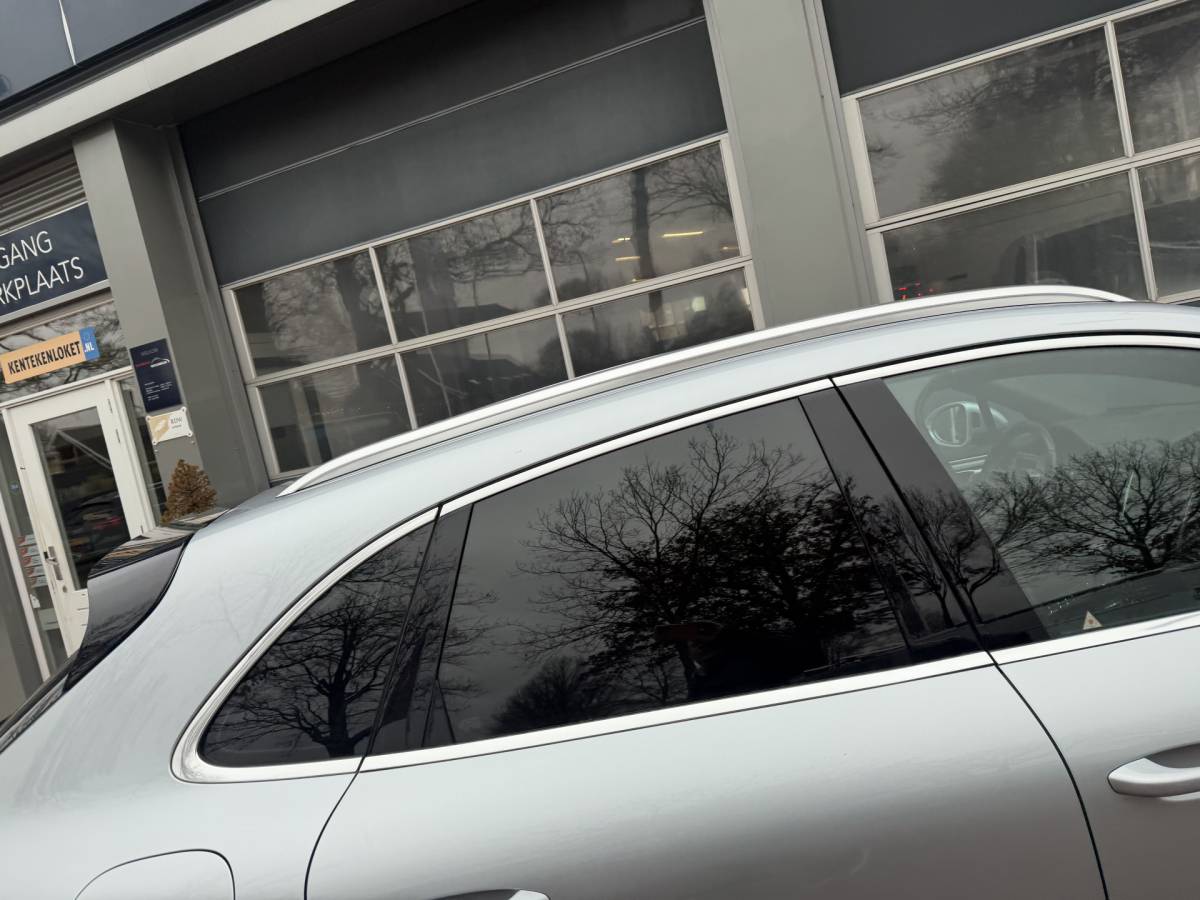 Porsche Macan Porsche Macan 3.0 S | Luchtvering | Pano | Memory | PDLS |  06-2017 125.313 KM