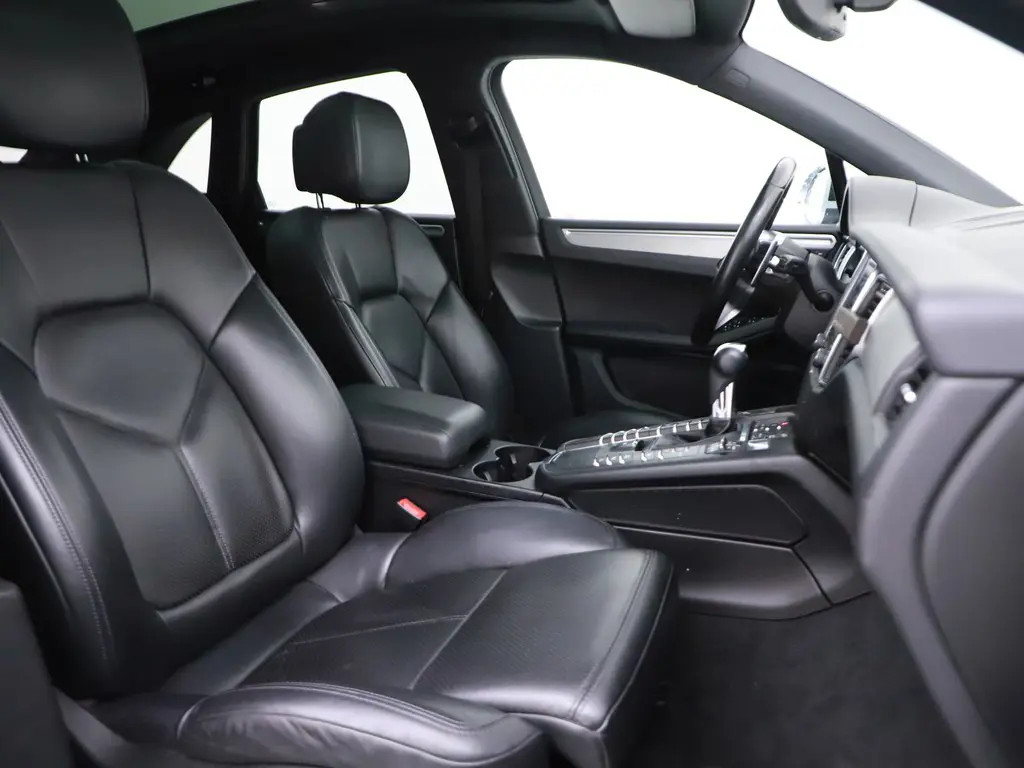 Porsche Macan Porsche Macan 3.0 S | Luchtvering | Pano | Memory | PDLS |  06-2017 125.313 KM