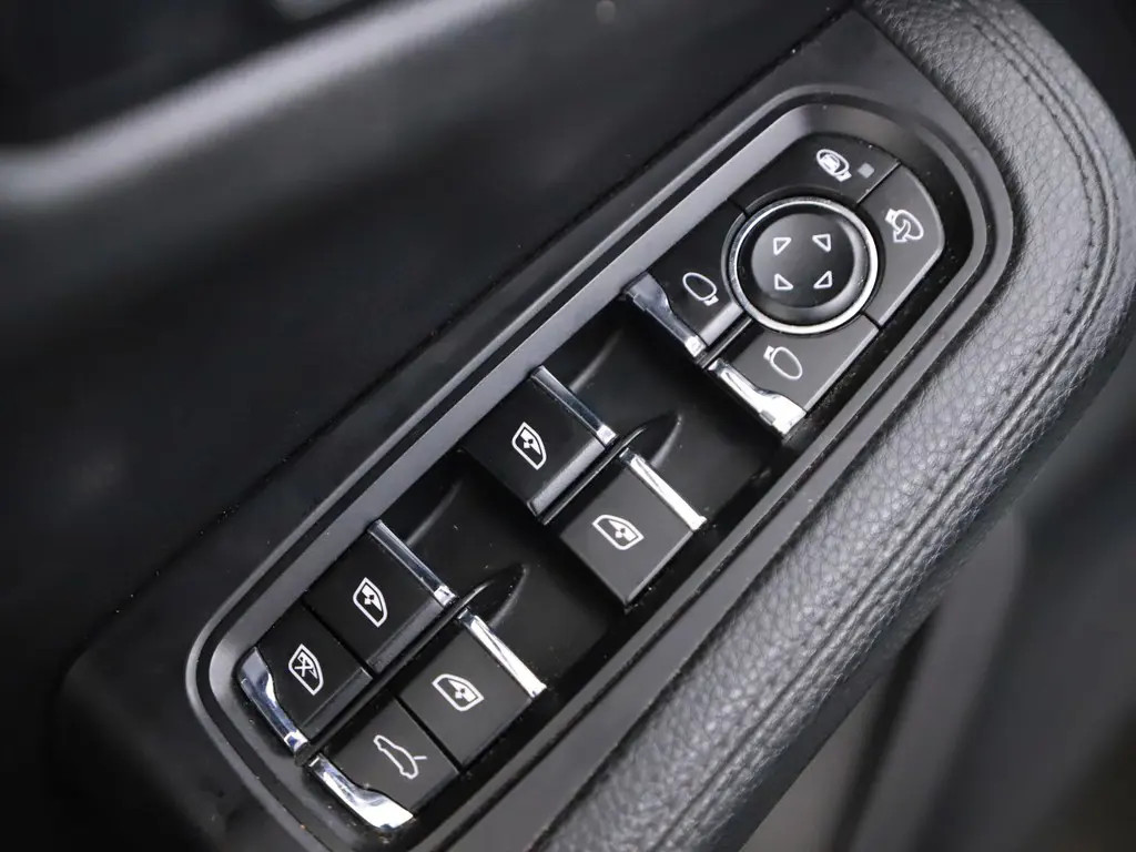 Porsche Macan Porsche Macan 3.0 S | Luchtvering | Pano | Memory | PDLS |  06-2017 125.313 KM