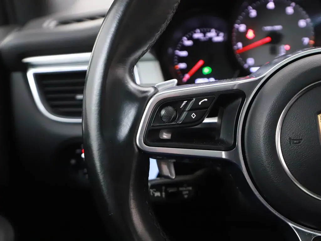 Porsche Macan Porsche Macan 3.0 S | Luchtvering | Pano | Memory | PDLS |  06-2017 125.313 KM