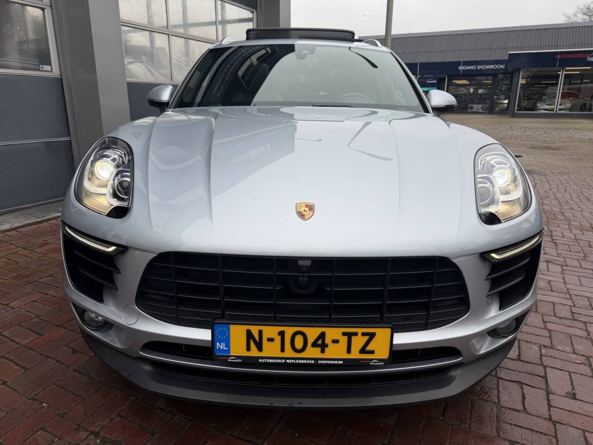 Porsche Macan Porsche Macan 3.0 S | Luchtvering | Pano | Memory | PDLS |  06-2017 125.313 KM
