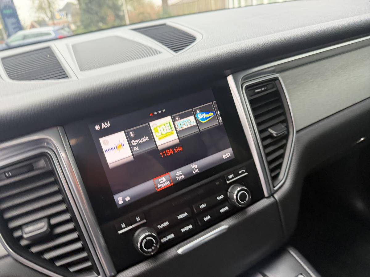 Porsche Macan Porsche Macan 3.0 S | Luchtvering | Pano | Memory | PDLS |  06-2017 125.313 KM