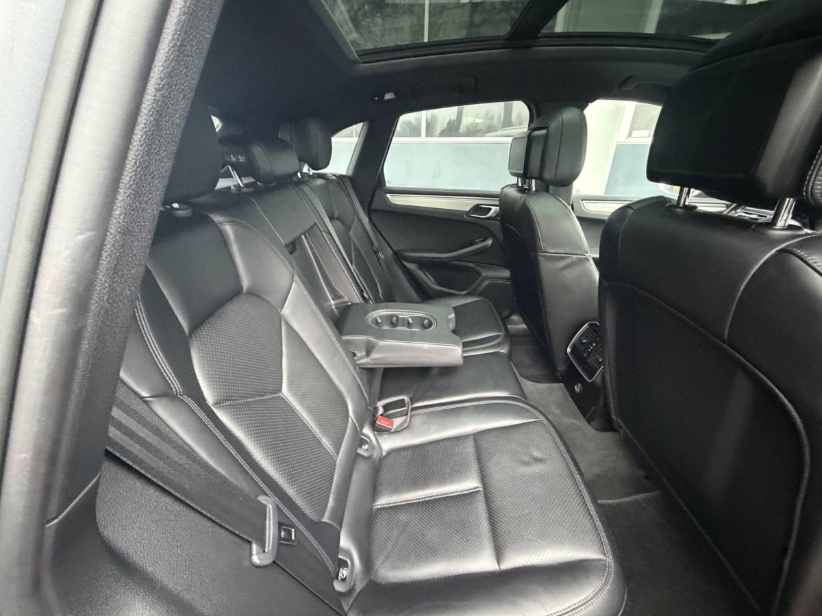 Porsche Macan Porsche Macan 3.0 S | Luchtvering | Pano | Memory | PDLS |  06-2017 125.313 KM