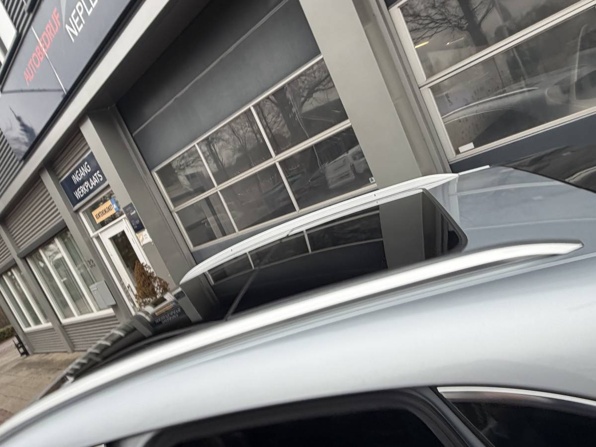 Porsche Macan Porsche Macan 3.0 S | Luchtvering | Pano | Memory | PDLS |  06-2017 125.313 KM