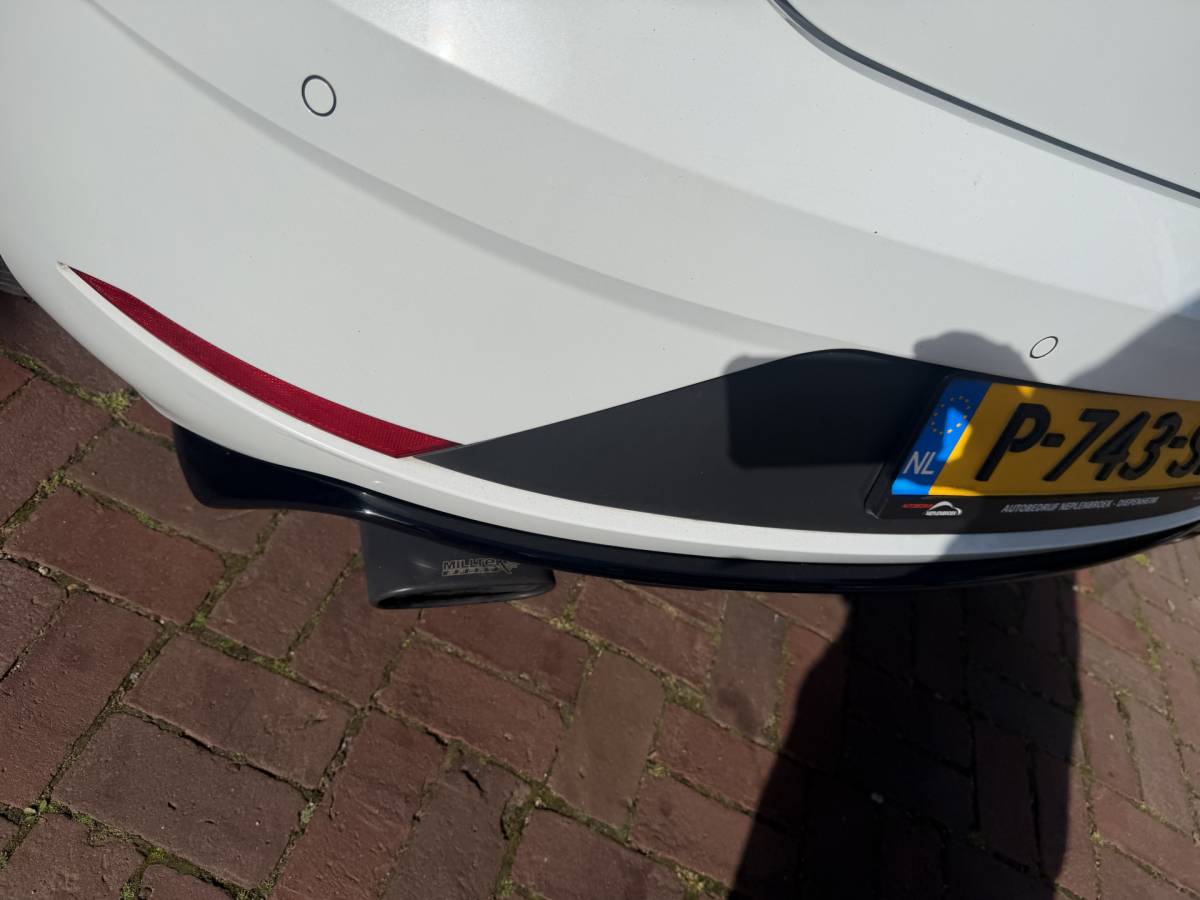 SEAT Leon SEAT Leon 2.0 TSI CUPRA Ultimate Edition 290PK KANON SCHUIFDAK,20INCH,CAMERA,NAVI,CRUISE,VIRTUAL