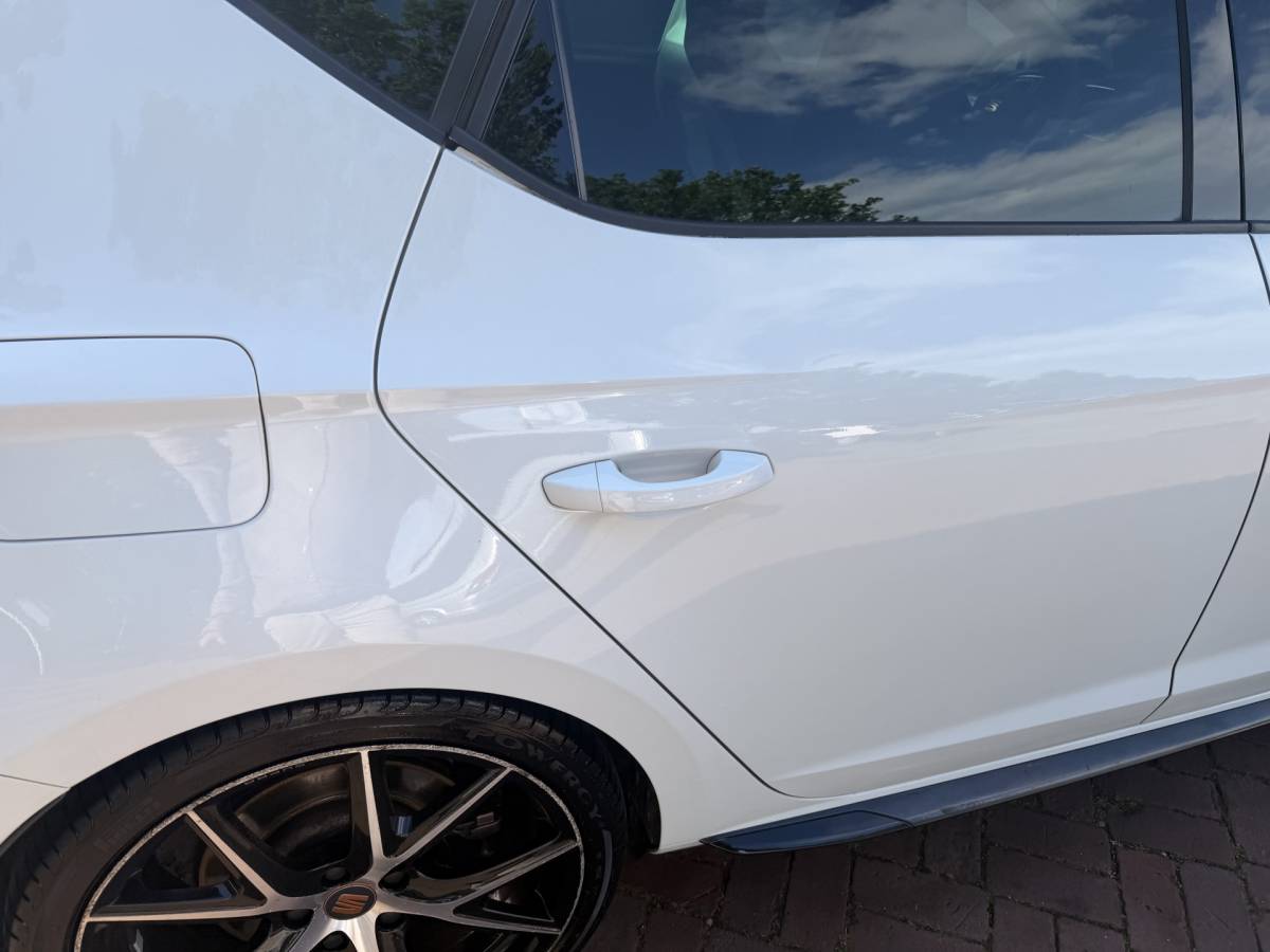 SEAT Leon SEAT Leon 2.0 TSI CUPRA Ultimate Edition 290PK KANON SCHUIFDAK,20INCH,CAMERA,NAVI,CRUISE,VIRTUAL