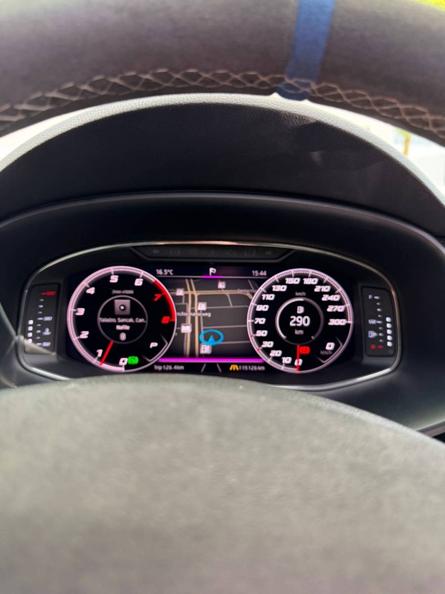 SEAT Leon SEAT Leon 2.0 TSI CUPRA Ultimate Edition 290PK KANON SCHUIFDAK,20INCH,CAMERA,NAVI,CRUISE,VIRTUAL
