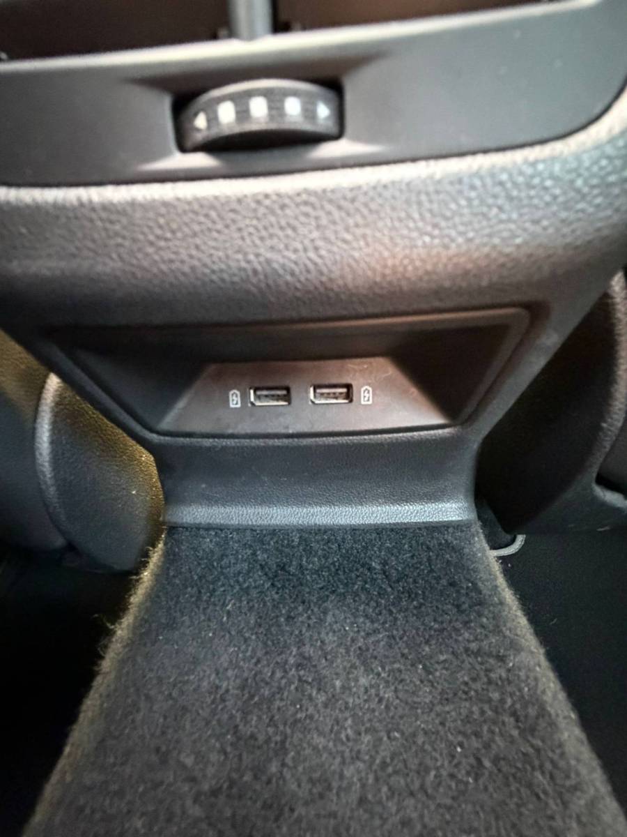 SEAT Leon SEAT Leon 2.0 TSI CUPRA Ultimate Edition 290PK KANON SCHUIFDAK,20INCH,CAMERA,NAVI,CRUISE,VIRTUAL