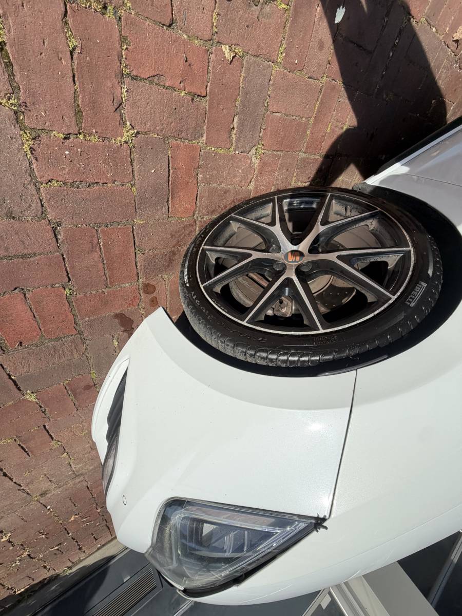 SEAT Leon SEAT Leon 2.0 TSI CUPRA Ultimate Edition 290PK KANON SCHUIFDAK,20INCH,CAMERA,NAVI,CRUISE,VIRTUAL