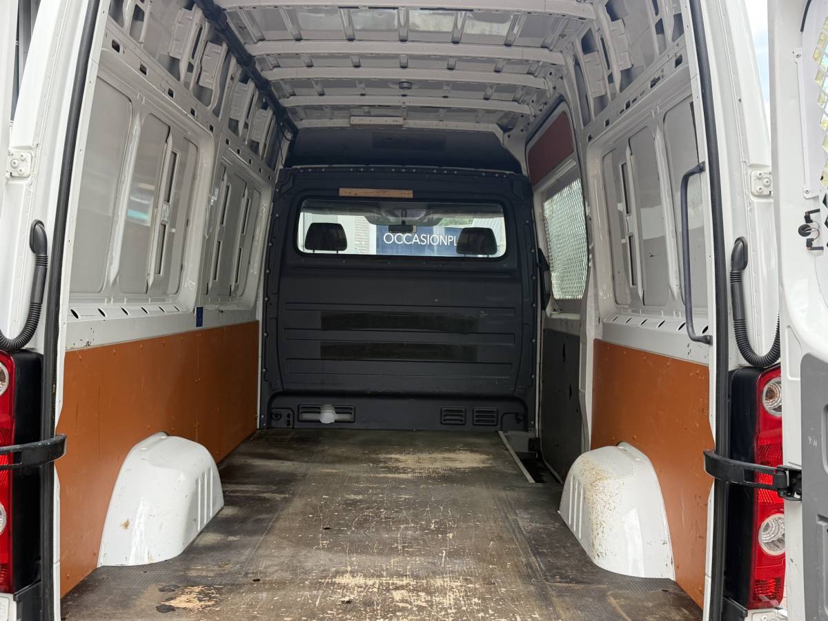 Volkswagen Crafter Volkswagen Crafter 35 2.0 TDI L2H2 Bj 2016 Km 173.069 Nap 140pk 2e eigenaar