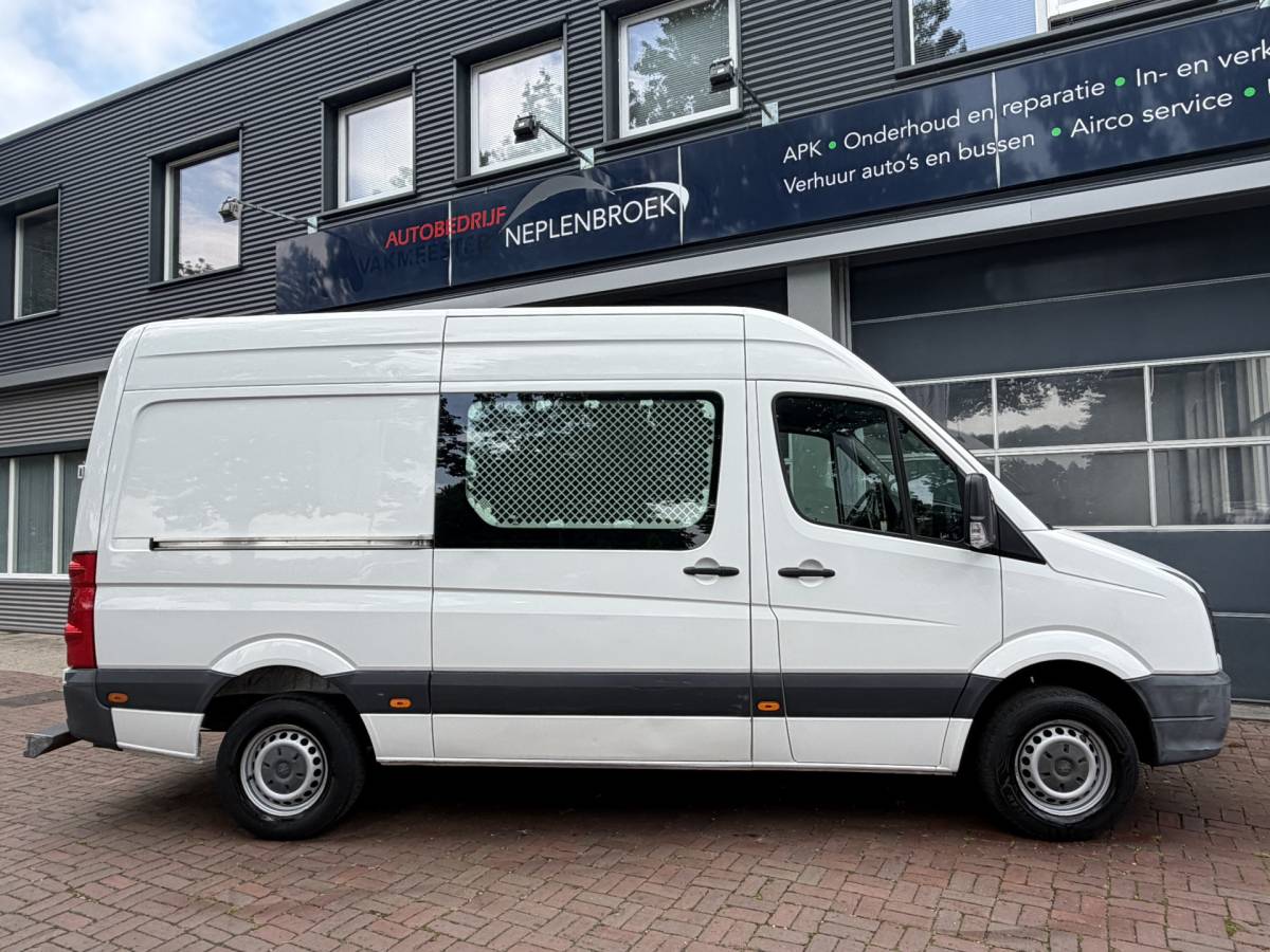 Volkswagen Crafter Volkswagen Crafter 35 2.0 TDI L2H2 Bj 2016 Km 173.069 Nap 140pk 2e eigenaar
