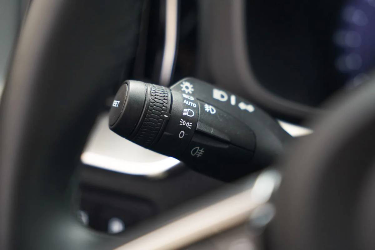 Volvo XC60 Volvo XC60 T6 Recharge R-Design Aut. [ Panoramadak H/K Memory Leder ]