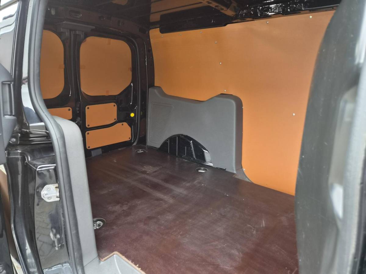 Ford Transit Connect Ford Transit Connect 1.5 EcoBlue L2 Airco Navi Cam 120pk eu6