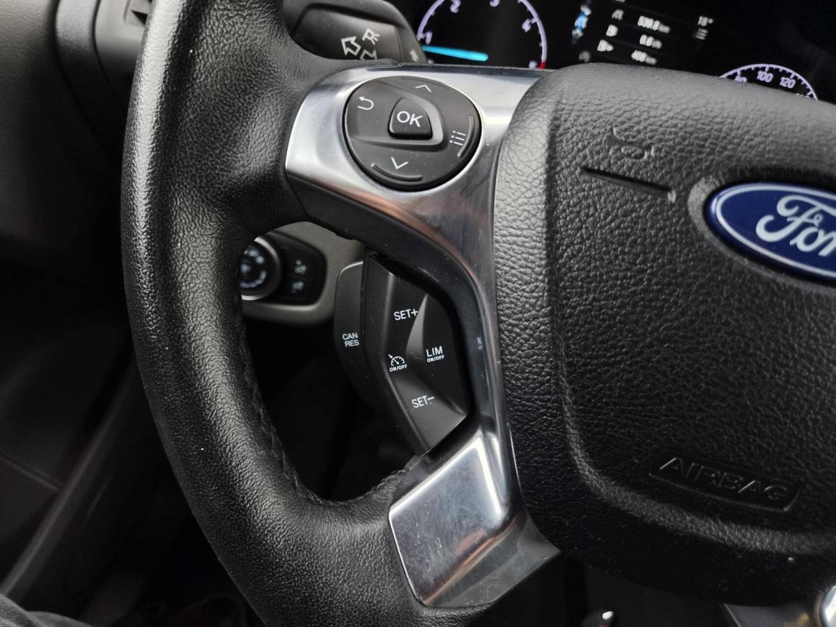 Ford Transit Connect Ford Transit Connect 1.5 EcoBlue L2 Airco Navi Cam 120pk eu6