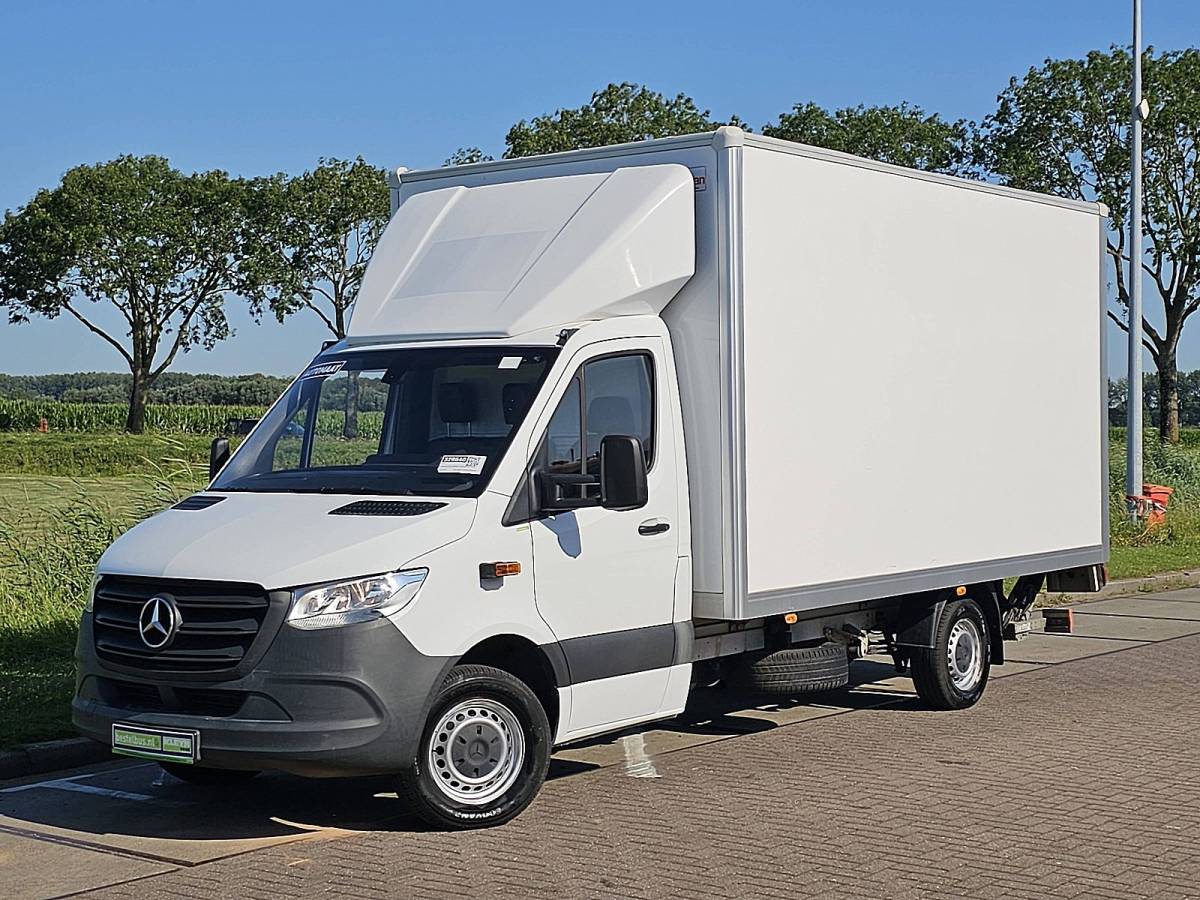 Mercedes-Benz Sprinter MERCEDES-BENZ SPRINTER 314 bakwagen laadklep!