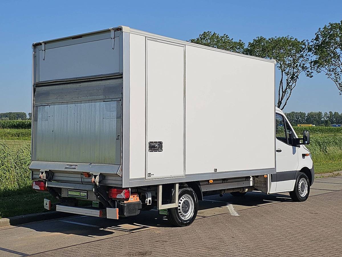 Mercedes-Benz Sprinter MERCEDES-BENZ SPRINTER 314 bakwagen laadklep!