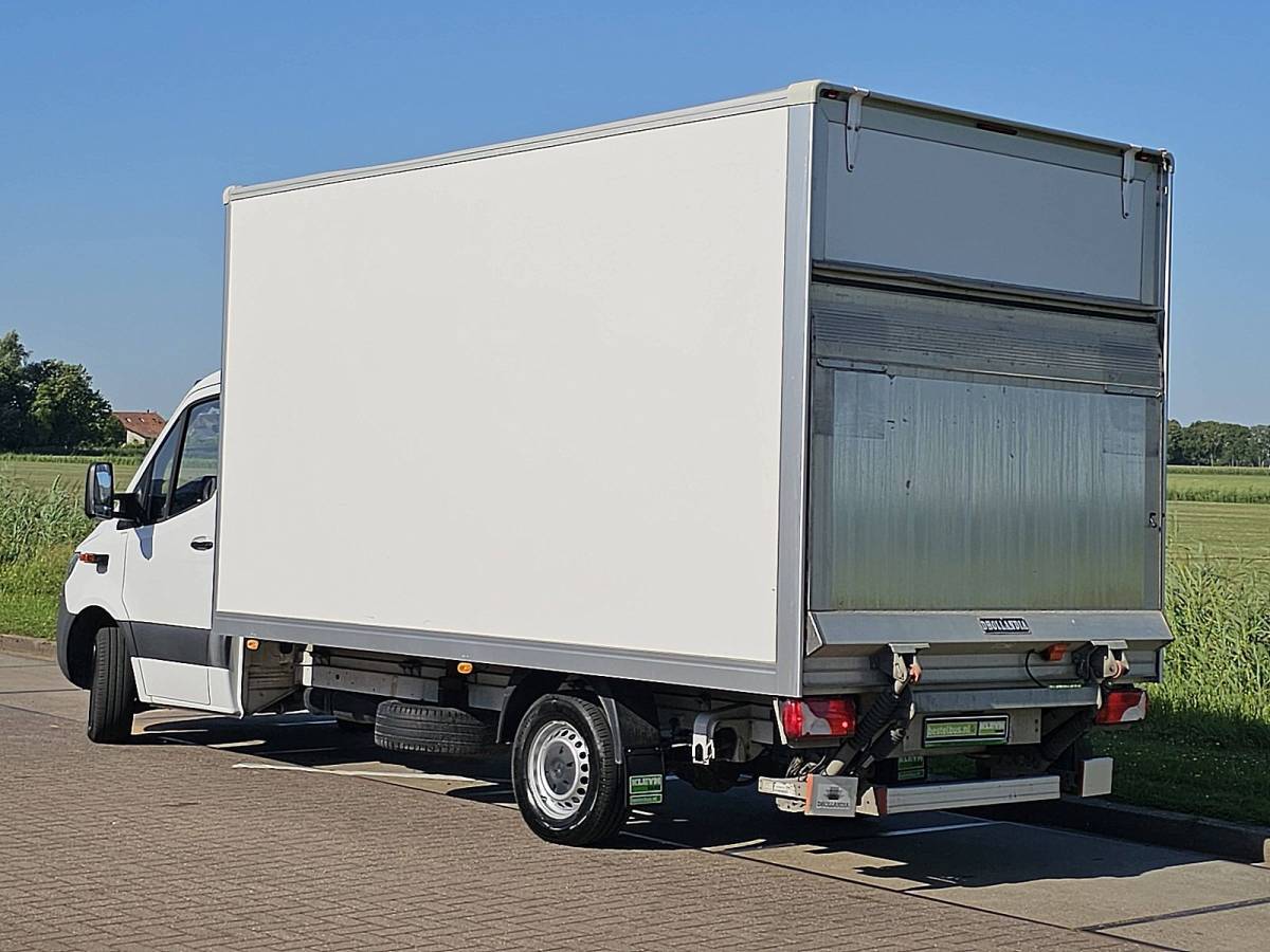 Mercedes-Benz Sprinter MERCEDES-BENZ SPRINTER 314 bakwagen laadklep!