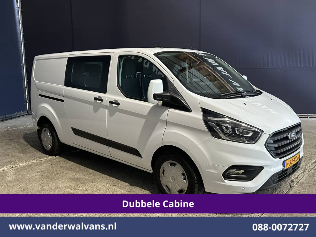 Ford Transit Custom Ford Transit Custom 2.0 TDCI 131pk Automaat L2H1 Dubbele Cabine Euro6 Airco | Xenon | 6-Zits | Camera | Apple Carplay | Adaptieve Cruisecontrol LED, Android Auto, Trekhaak, Stoelverwarming, Verwarmde voorruit, Parkeersensoren, Achterklep
