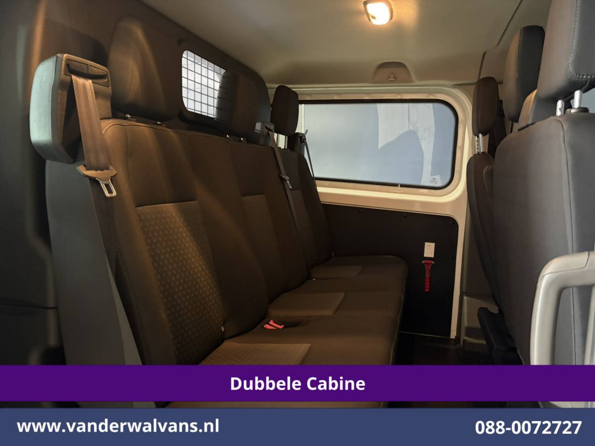 Ford Transit Custom Ford Transit Custom 2.0 TDCI 131pk Automaat L2H1 Dubbele Cabine Euro6 Airco | Xenon | 6-Zits | Camera | Apple Carplay | Adaptieve Cruisecontrol LED, Android Auto, Trekhaak, Stoelverwarming, Verwarmde voorruit, Parkeersensoren, Achterklep