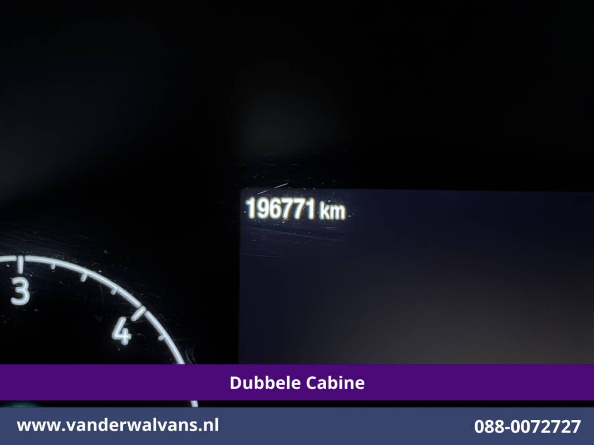 Ford Transit Custom Ford Transit Custom 2.0 TDCI 131pk Automaat L2H1 Dubbele Cabine Euro6 Airco | Xenon | 6-Zits | Camera | Apple Carplay | Adaptieve Cruisecontrol LED, Android Auto, Trekhaak, Stoelverwarming, Verwarmde voorruit, Parkeersensoren, Achterklep