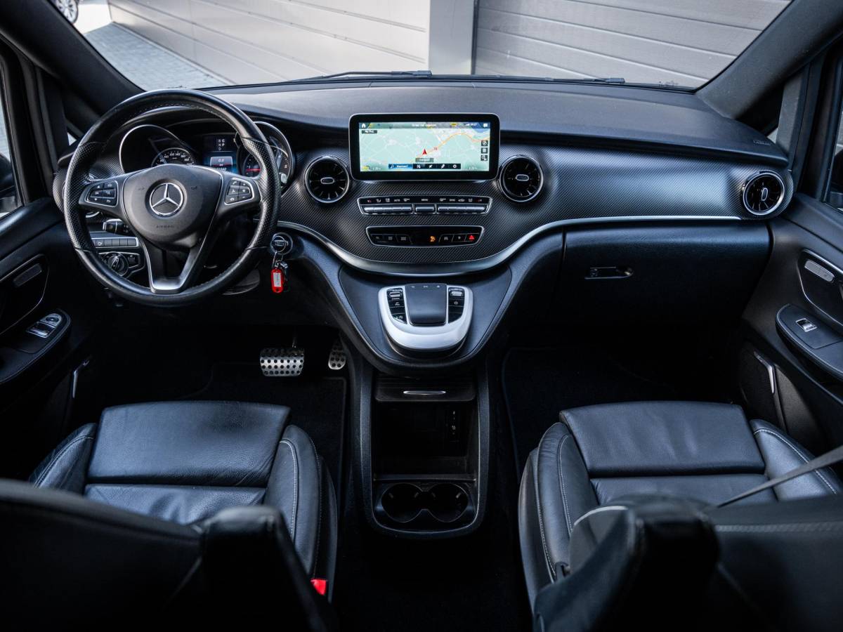 Mercedes-Benz V-Klasse Mercedes-Benz V-klasse 300d Lang DC Avantgarde Edition – AMG l Burmester l 360cam l Carplay
