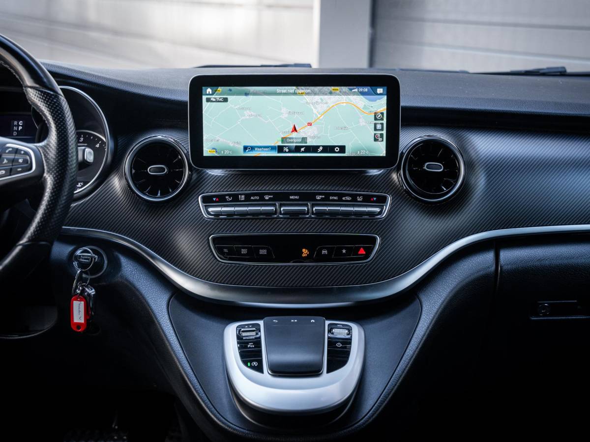 Mercedes-Benz V-Klasse Mercedes-Benz V-klasse 300d Lang DC Avantgarde Edition – AMG l Burmester l 360cam l Carplay