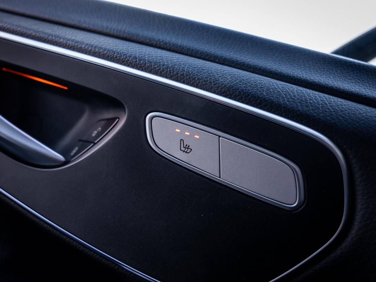 Mercedes-Benz V-Klasse Mercedes-Benz V-klasse 300d Lang DC Avantgarde Edition – AMG l Burmester l 360cam l Carplay