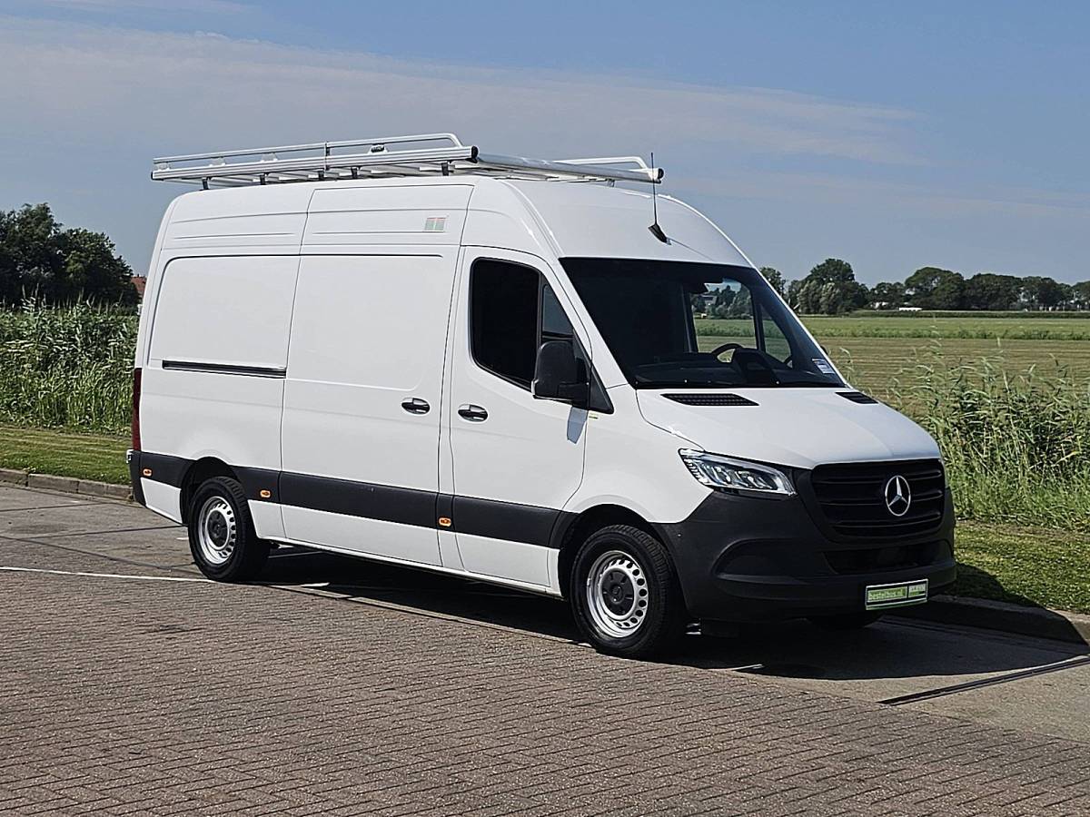 Mercedes-Benz Sprinter MERCEDES-BENZ SPRINTER 315 l2h2 led rwd mbux!