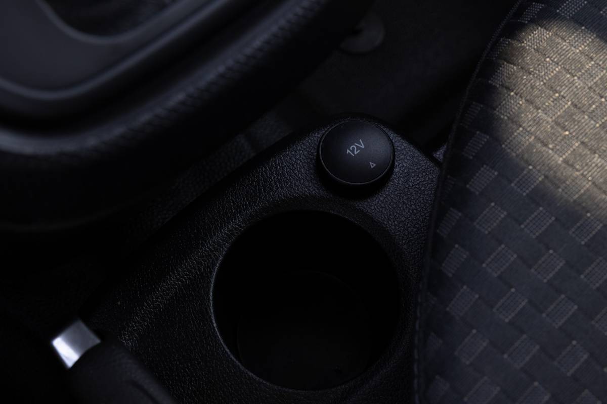Ford Transit Connect Ford Transit Connect 1.5 | 3-ZITS | CAMERA | TREKHAAK | CLIMA | NL-AUTO