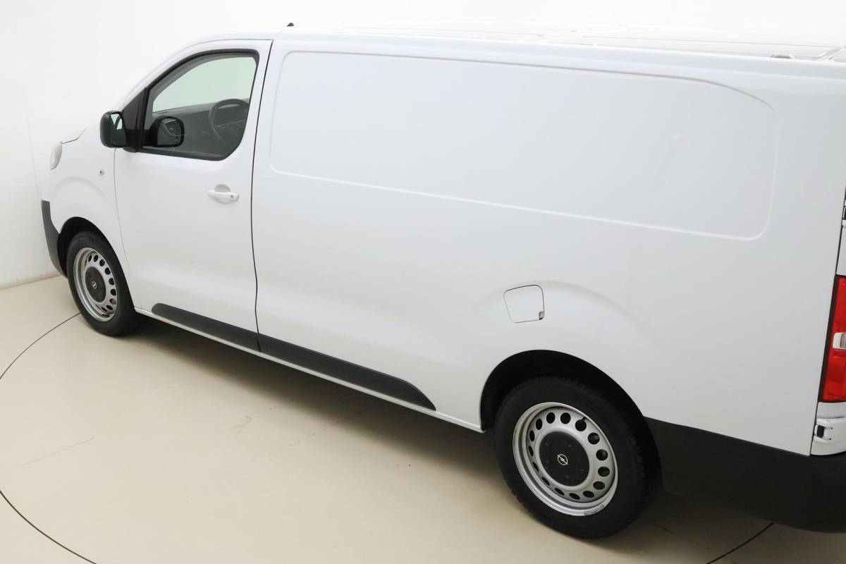 Opel Vivaro Opel Vivaro 2.0 Diesel 180 S&S L3 Automaat | Navigatie | Laadruimtebetimmering | Keyless Start | Cruise Control | Stuurverwarming | Climate Control | Parkeersensoren achter