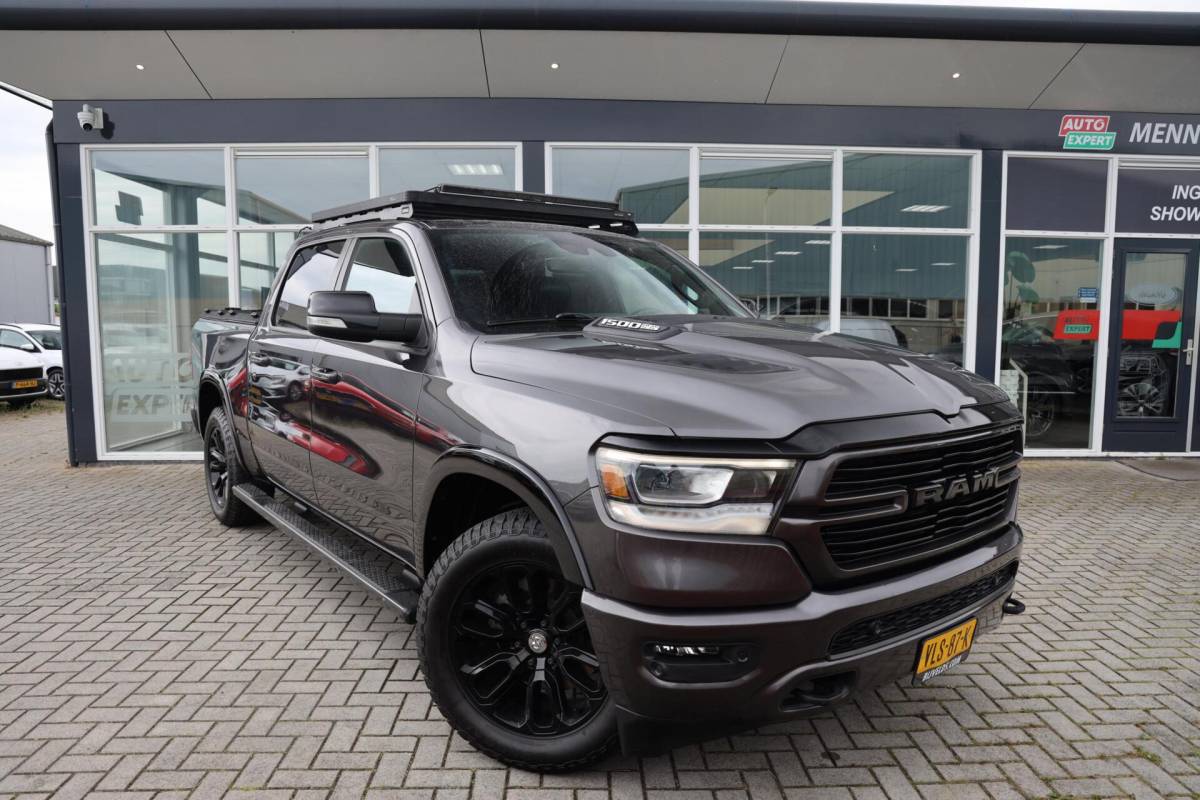 Dodge Ram 1500 Dodge Ram 1500 4X4 5.7 V8 4×4 Crew Cab Laramie|Luchtvering|Diamondback|BTW|