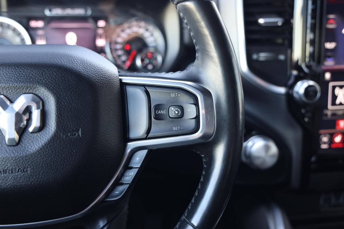 Dodge Ram 1500 Dodge Ram 1500 4X4 5.7 V8 4×4 Crew Cab Laramie|Luchtvering|Diamondback|BTW|