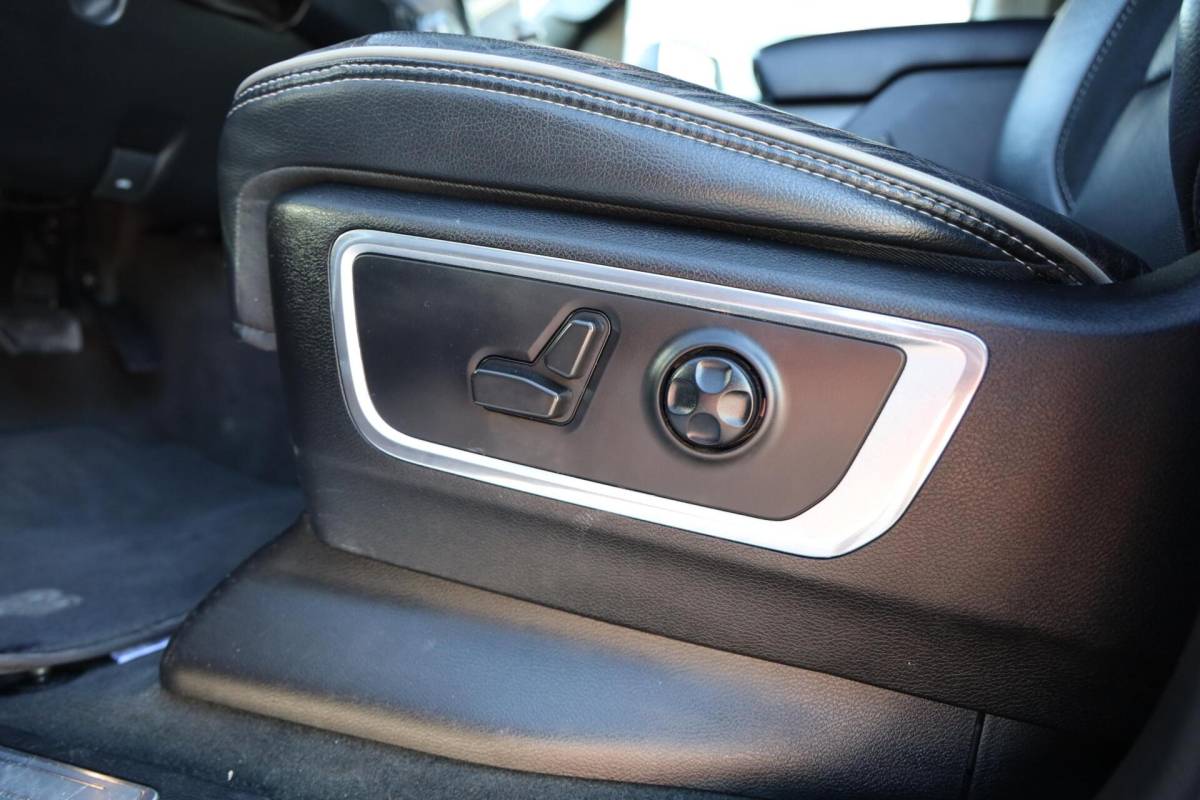 Dodge Ram 1500 Dodge Ram 1500 4X4 5.7 V8 4×4 Crew Cab Laramie|Luchtvering|Diamondback|BTW|