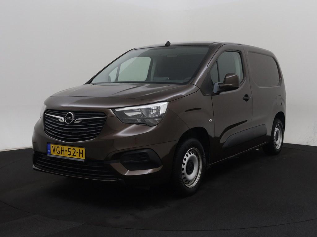 Opel Combo Opel Combo 1.6D 100pk L1H1 Edition Trekhaak/Nav/Airco/CarPlay /Bumpers in kleur/Schuifdeur/4S.Banden