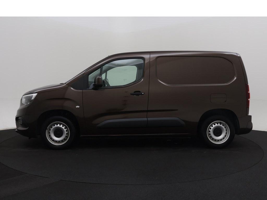 Opel Combo Opel Combo 1.6D 100pk L1H1 Edition Trekhaak/Nav/Airco/CarPlay /Bumpers in kleur/Schuifdeur/4S.Banden