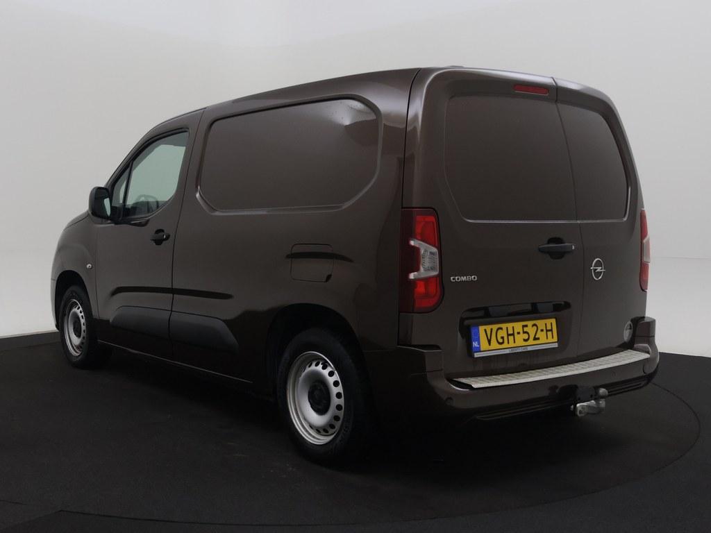 Opel Combo Opel Combo 1.6D 100pk L1H1 Edition Trekhaak/Nav/Airco/CarPlay /Bumpers in kleur/Schuifdeur/4S.Banden