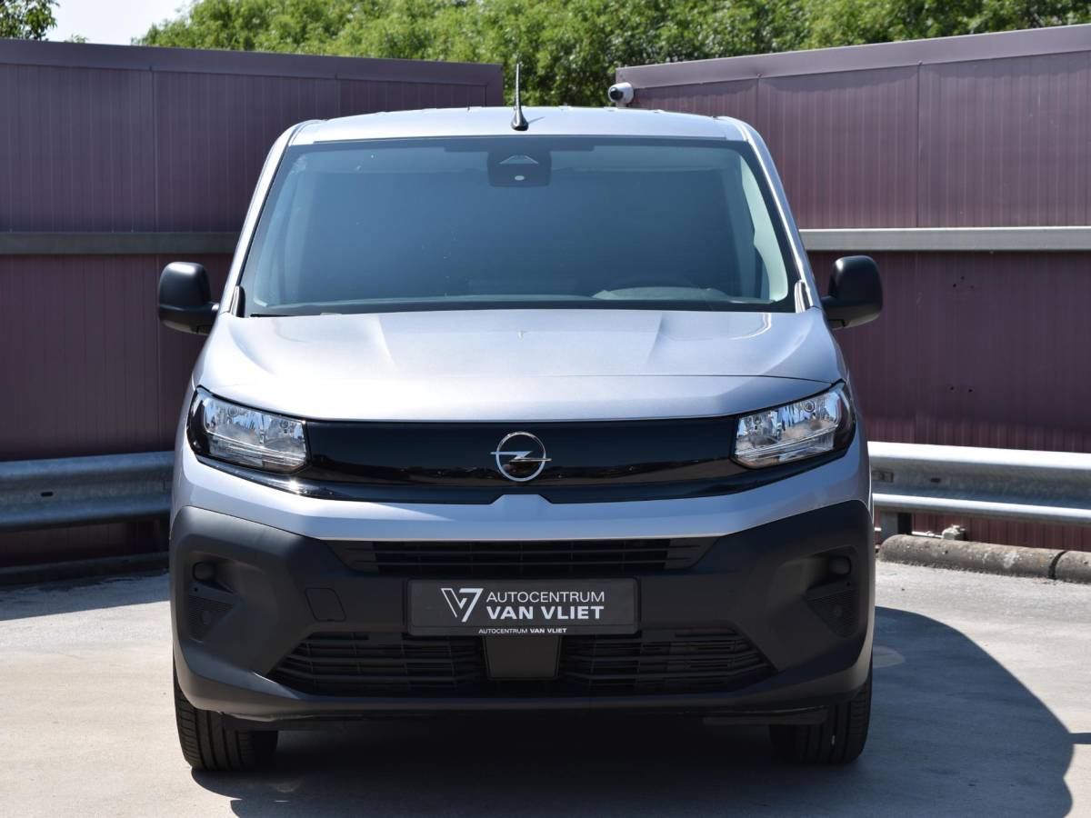 Opel Combo-e Opel Combo Electric L1 50kWh | camera | Apple Carplay/Android Auto  | laadruimtebetimmering  | Comfort stoelen | rijklaarprijs