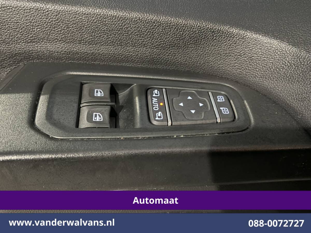 Renault Trafic Renault Trafic 2.0 Blue dCi 150pk Automaat L2H1 Euro6 Airco | 2x zijdeur | LED | Apple Carplay Cruisecontrol, Parkeersensoren, Bijrijdersbank