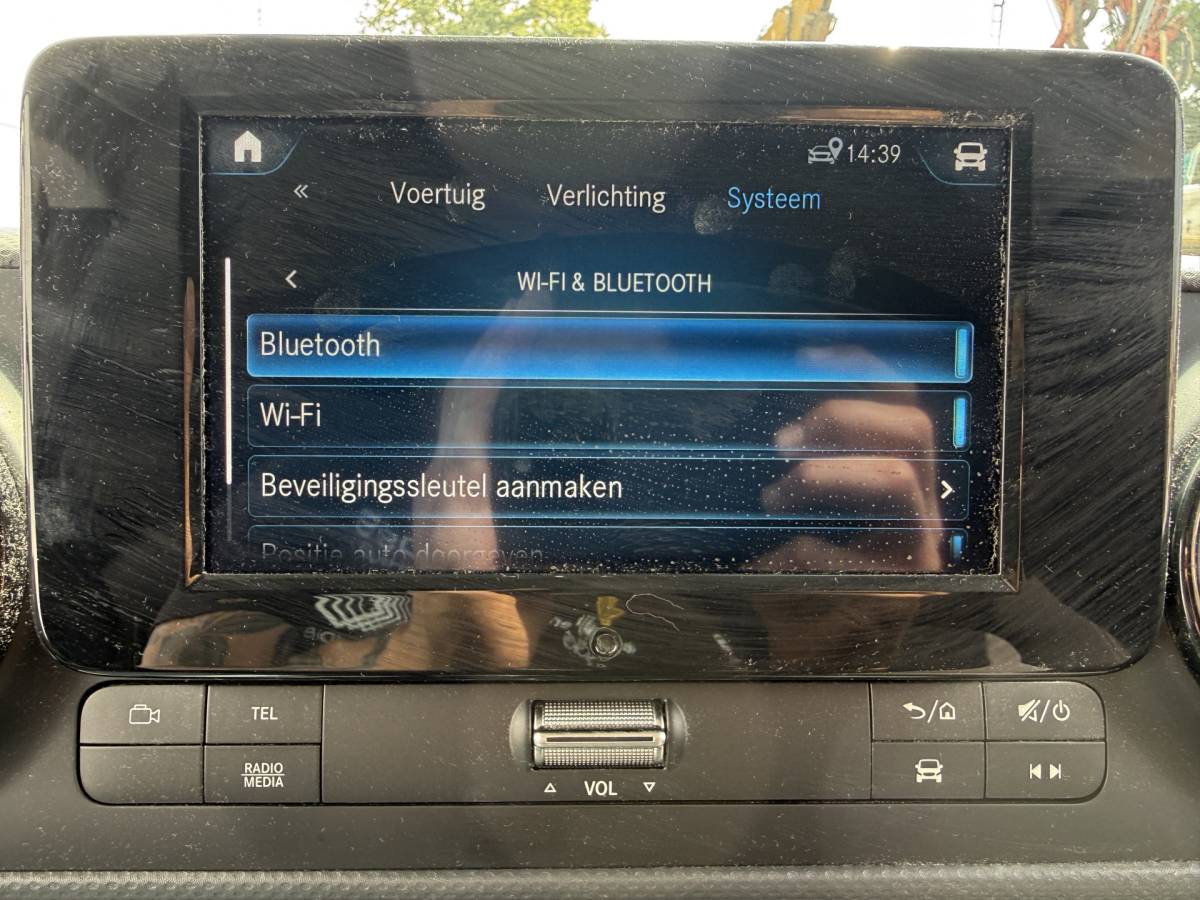 Mercedes-Benz eCitan Mercedes-Benz eCitan 112 51kWh L2 285 WLTP 95% (SOH) Camera MBUX Trekhaak 75kW Snelladen Apple Carplay Cruise Control