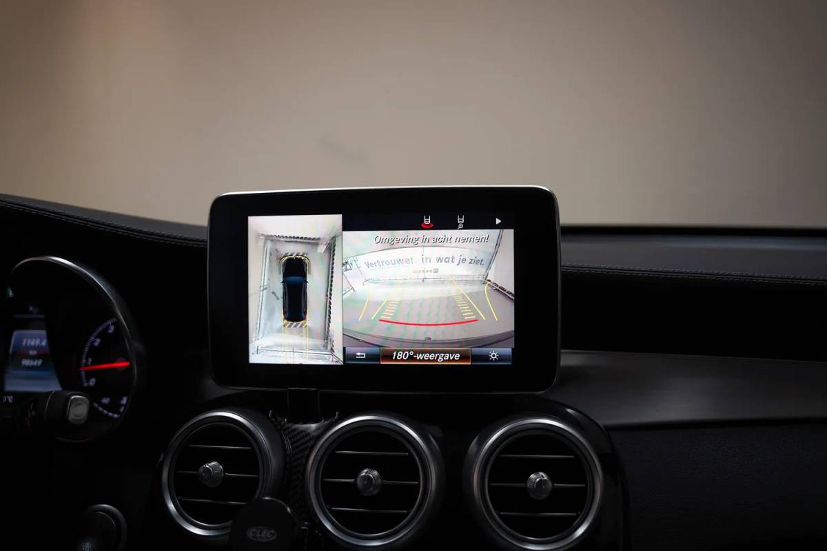 Mercedes-Benz GLC Mercedes-Benz GLC-Klasse COUPE 250 4MATIC AMG Premium Plus [ Schuifdak Burmester Memory 360°Cam ]