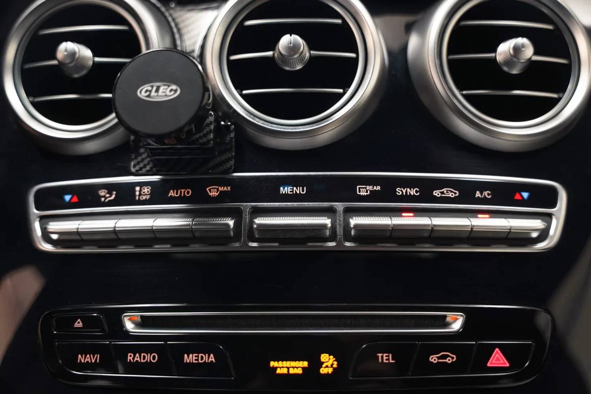 Mercedes-Benz GLC Mercedes-Benz GLC-Klasse COUPE 250 4MATIC AMG Premium Plus [ Schuifdak Burmester Memory 360°Cam ]