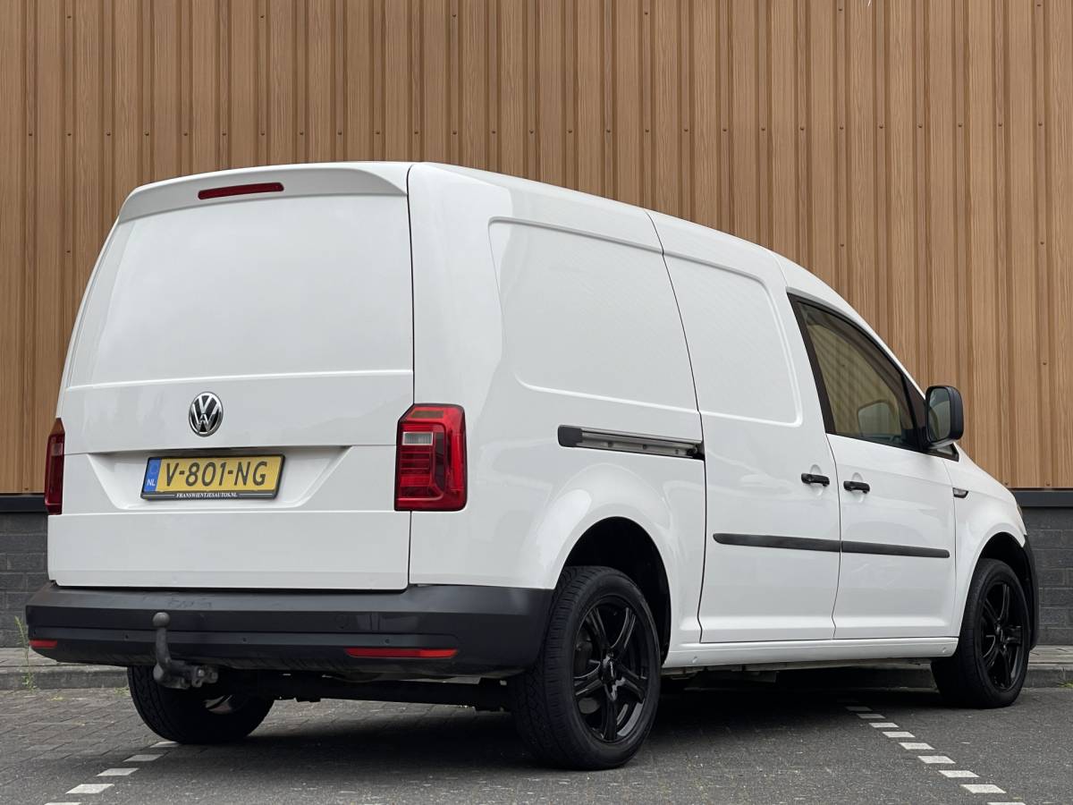 Volkswagen Caddy Volkswagen Caddy Maxi 2.0 TDI L2H1 BMT Highline | Cruise Control | Euro 6 | Parkeersensoren Achter | Bluetooth | Omvormer | Trekhaak | Airconditioning |