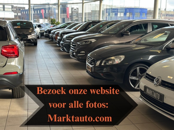 Peugeot 3008 Peugeot 3008 1.2 PureTech Active Navi Carplay Trekhaak Parkeersensoren
