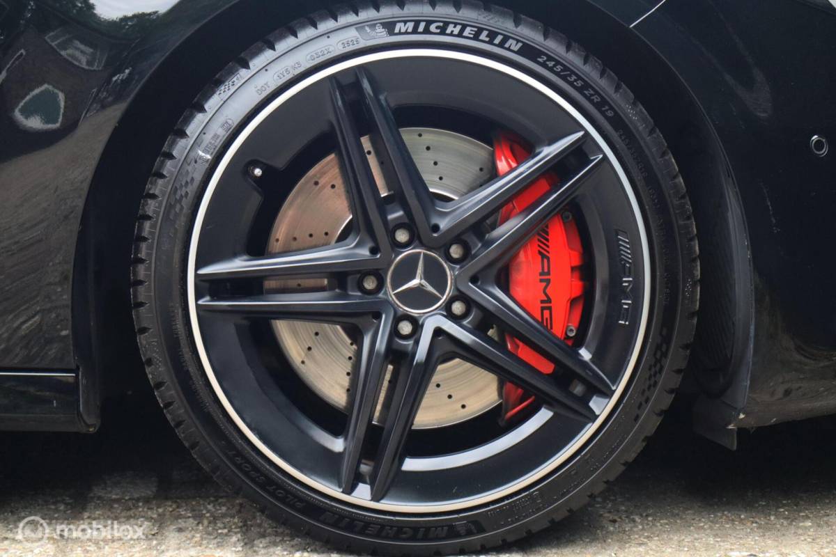 Mercedes-Benz A-Klasse Mercedes A45 AMG S 4MATIC+ 490pk | panoramadak | massage
