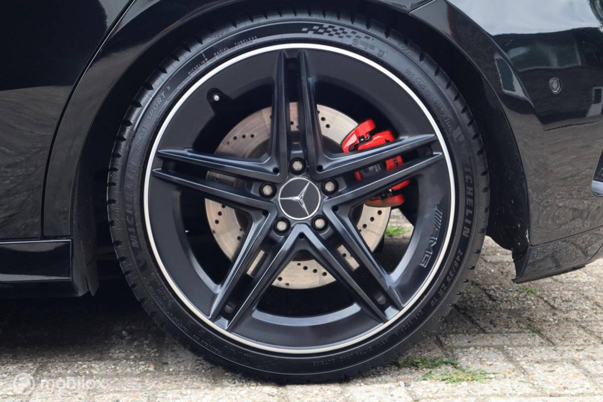 Mercedes-Benz A-Klasse Mercedes A45 AMG S 4MATIC+ 490pk | panoramadak | massage