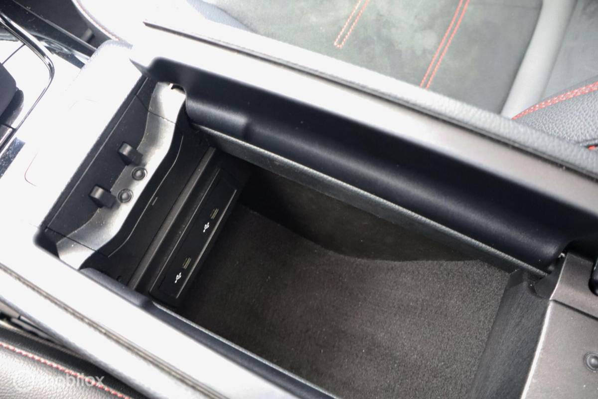 Mercedes-Benz A-Klasse Mercedes A45 AMG S 4MATIC+ 490pk | panoramadak | massage