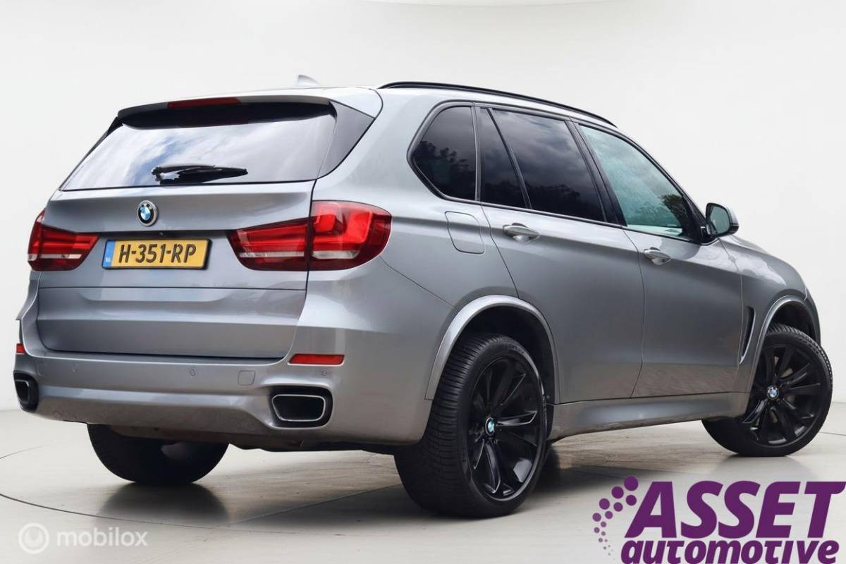 BMW X5 BMW X5 xDrive50i V8 7-zit volle auto! Pano| Head-up| M-Sport
