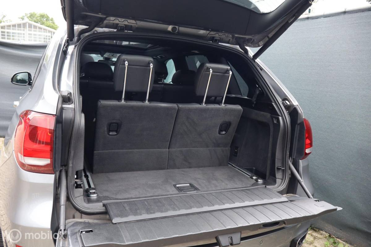 BMW X5 BMW X5 xDrive50i V8 7-zit volle auto! Pano| Head-up| M-Sport